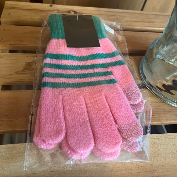 AKA Knit Cap w/ Pink Pom Pom & Matching Gloves - Picture 7 of 12